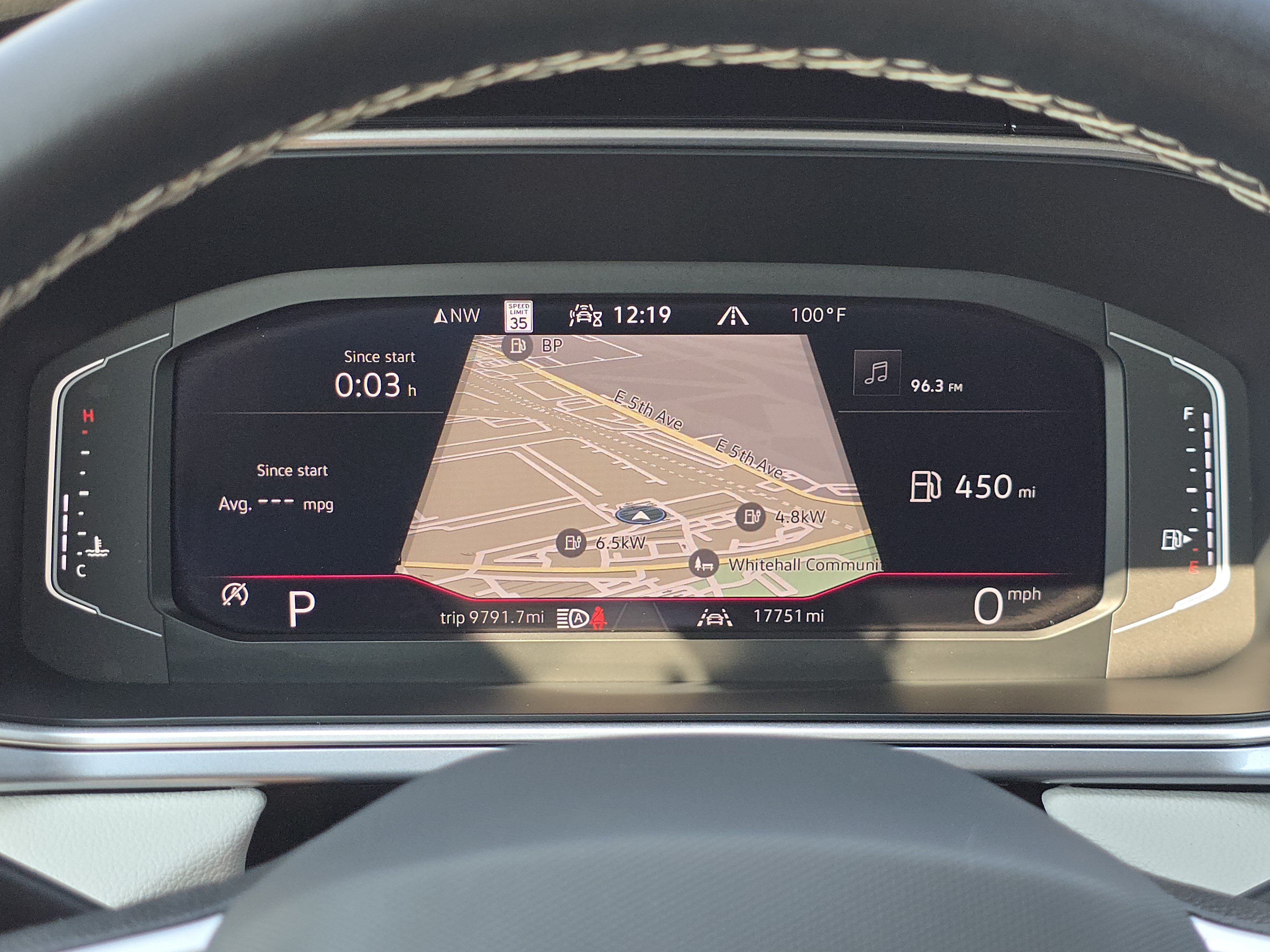 Certified 2025 Volkswagen Taos SEL AWD/4WD image 25