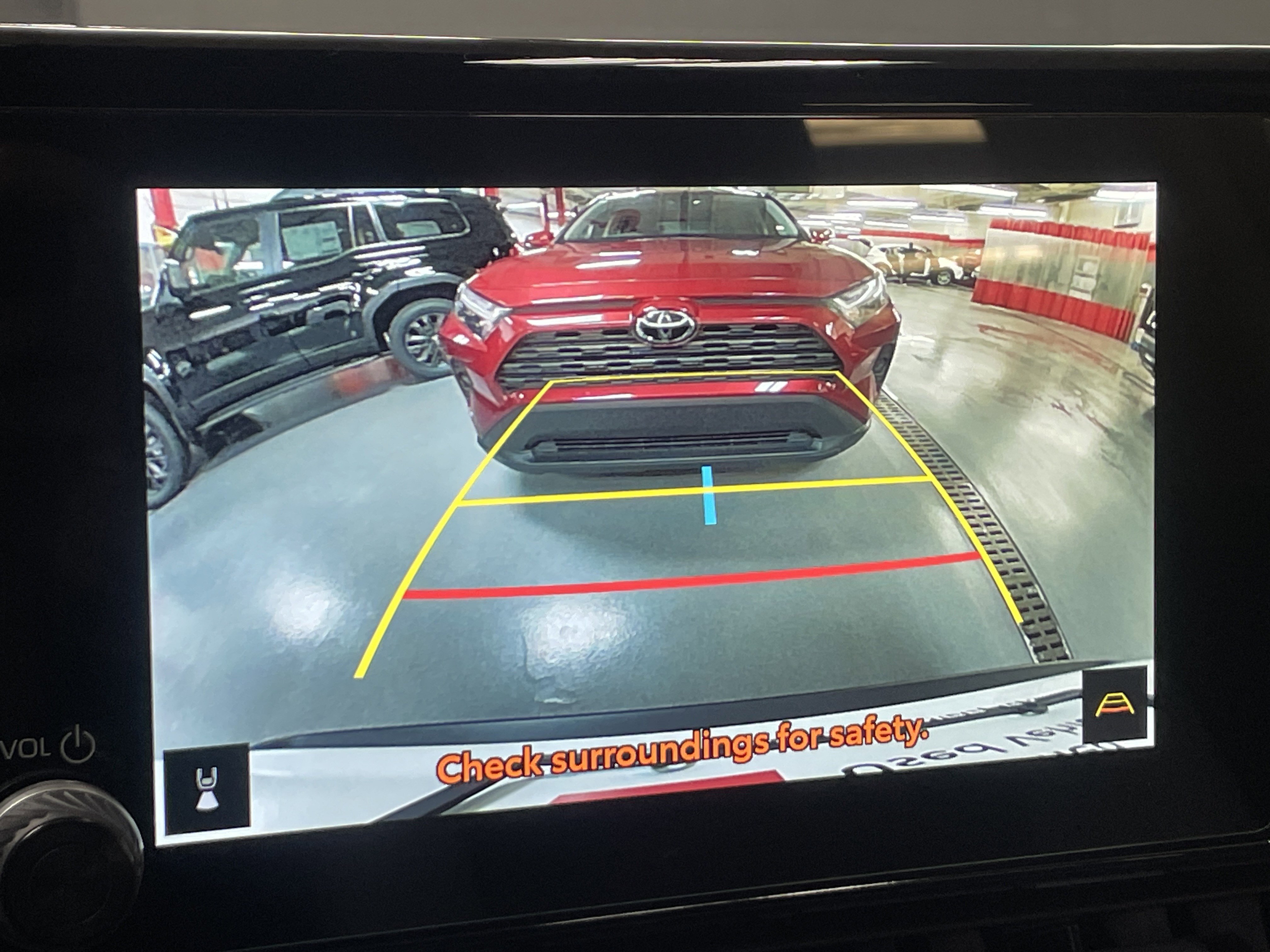 Used 2025 Toyota RAV4 XLE image 25