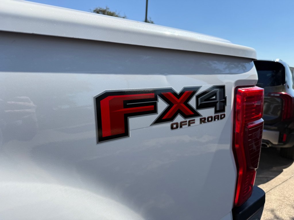 Used 2020 Ford F250 XLT w/ XLT Value Package AWD/4WD image 9