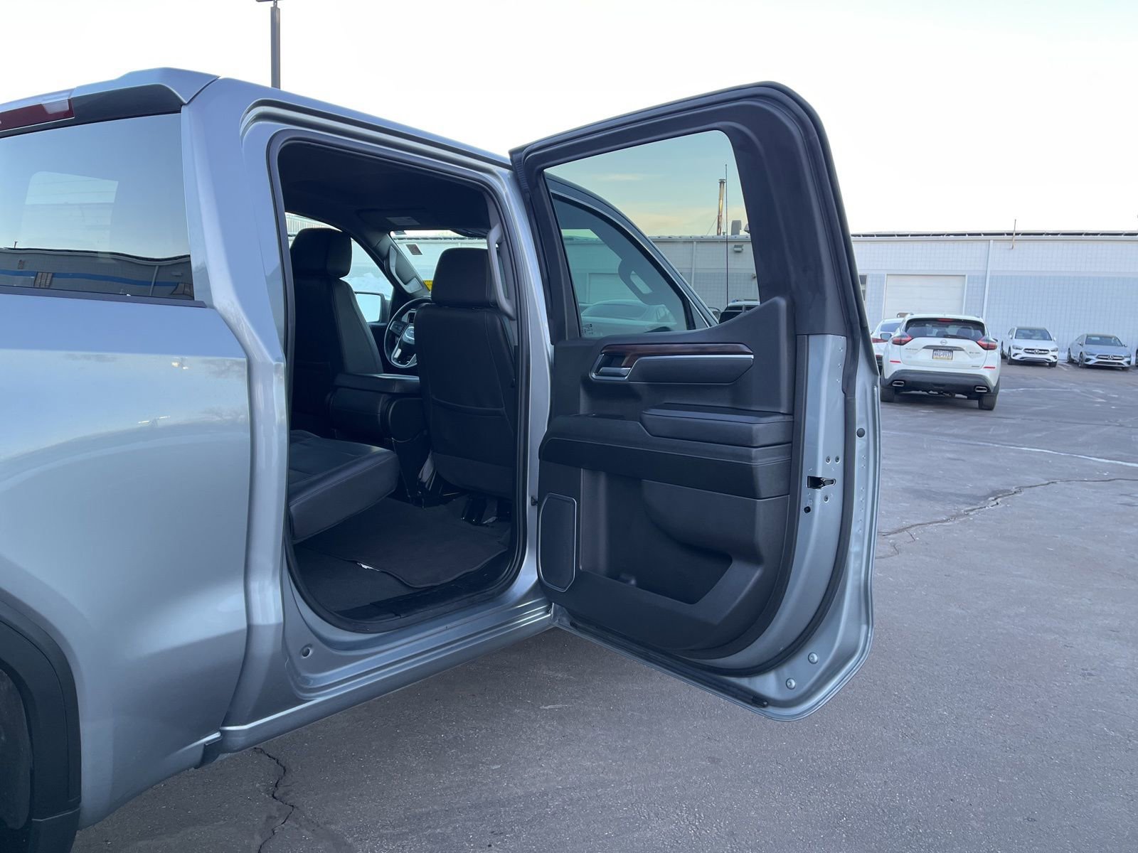Certified 2025 GMC Sierra 1500 SLT image 22