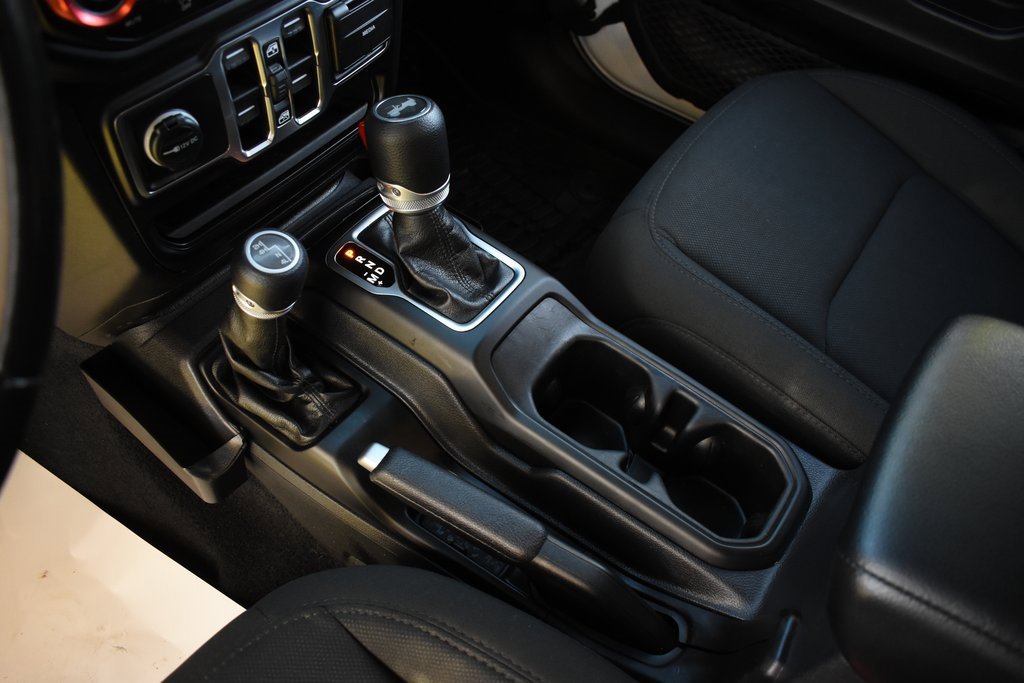 Used 2021 Jeep Wrangler Unlimited Sport image 23