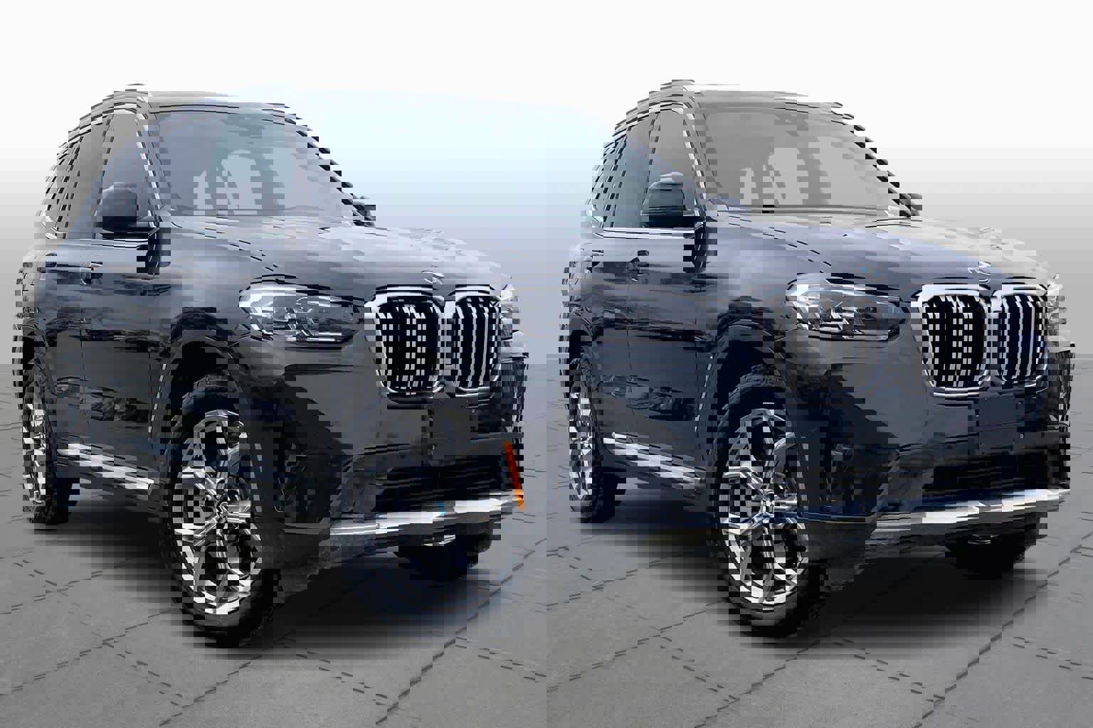 Used 2024 BMW X3 xDrive30i image 2