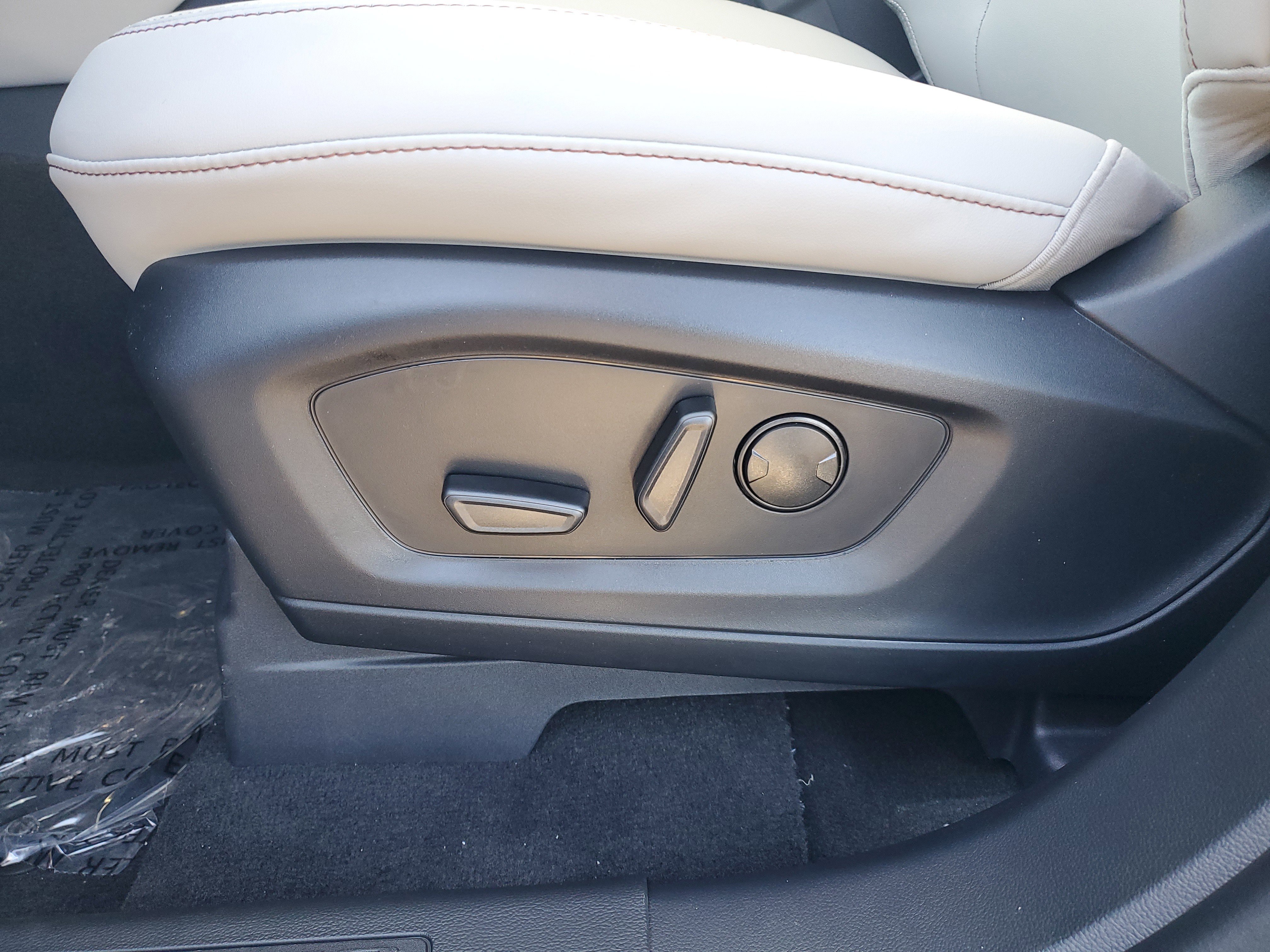 New 2026 Ford Explorer Active image 20