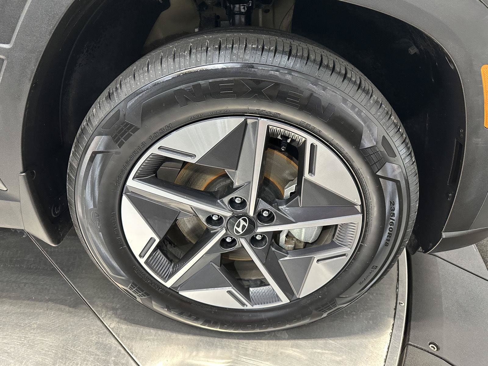Certified 2025 Hyundai Tucson SEL AWD/4WD image 12