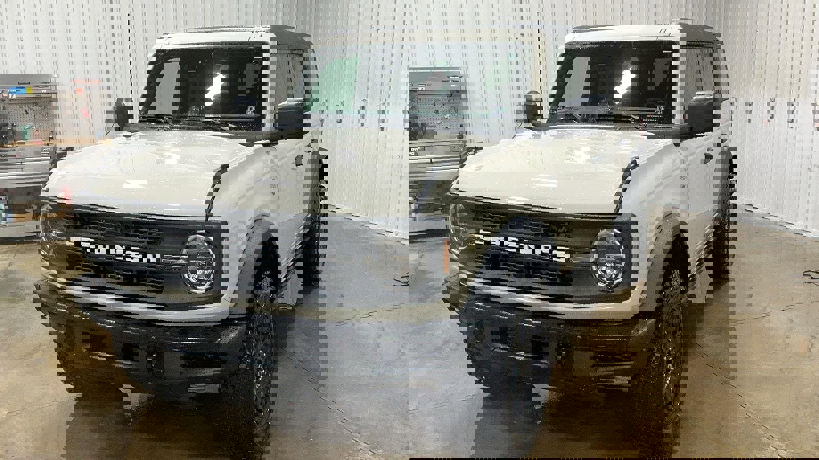 New 2025 Ford Bronco Big Bend w/ Black Diamond Package