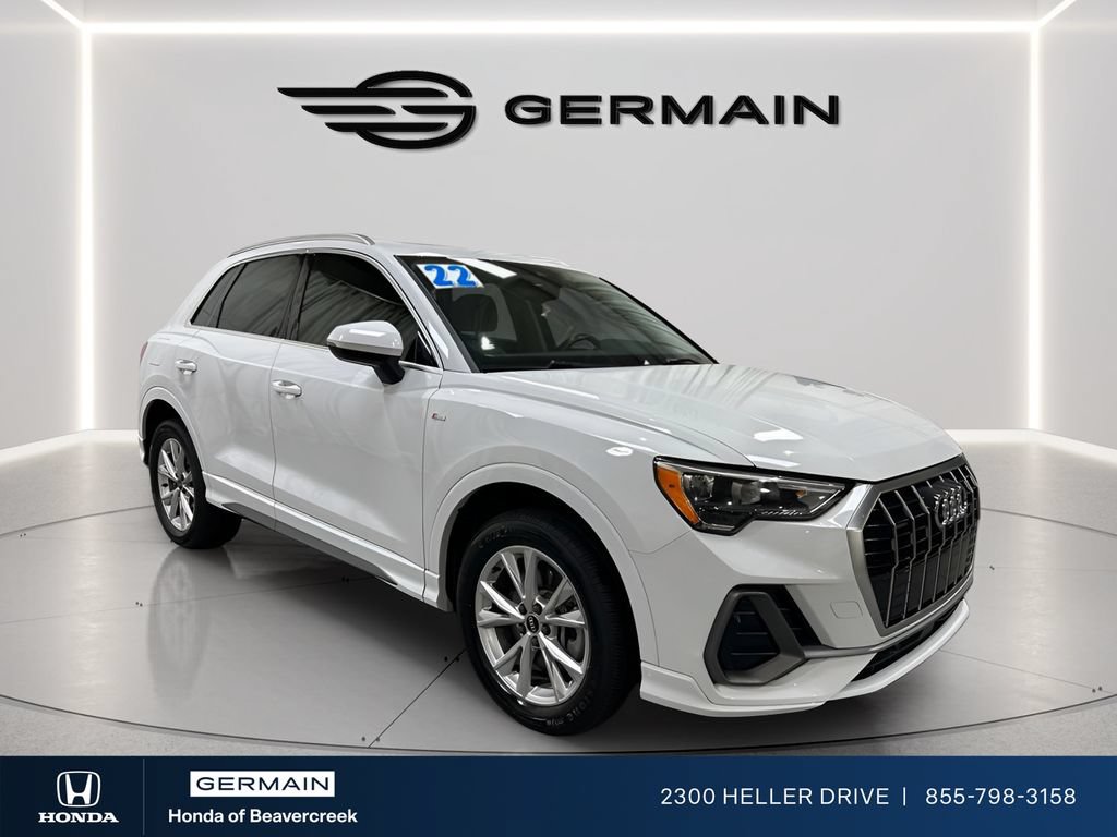 Used 2022 Audi Q3 2.0T Premium AWD/4WD image 2