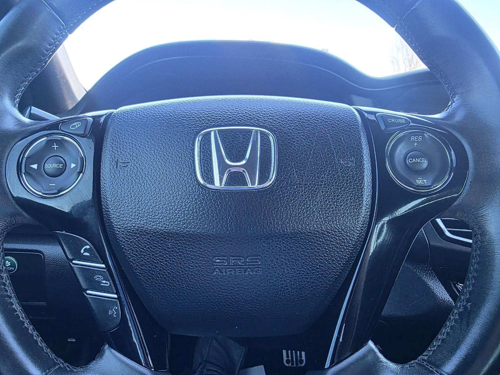 Used 2017 Honda Accord Sport image 17