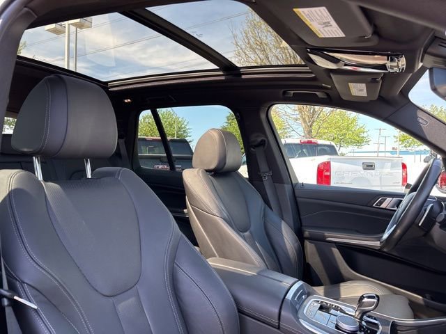 Used 2022 BMW X5 xDrive40i AWD/4WD image 51