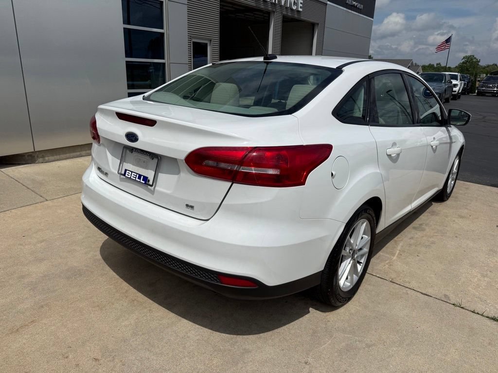 Used 2017 Ford Focus SE FWD image 11