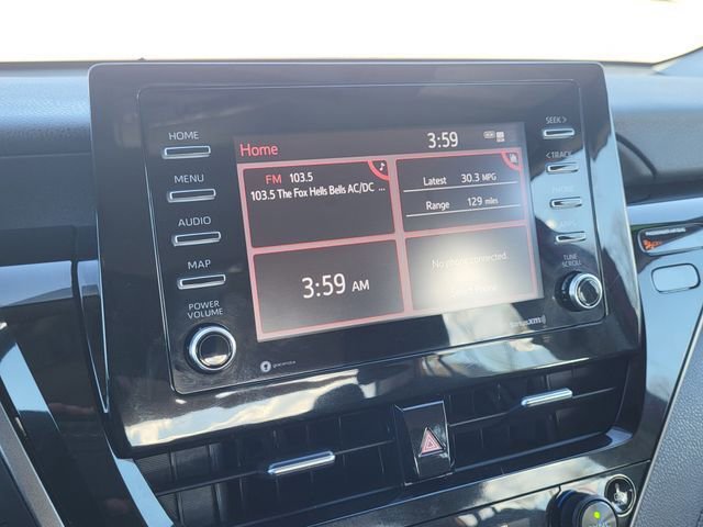 Used 2022 Toyota Camry LE image 15