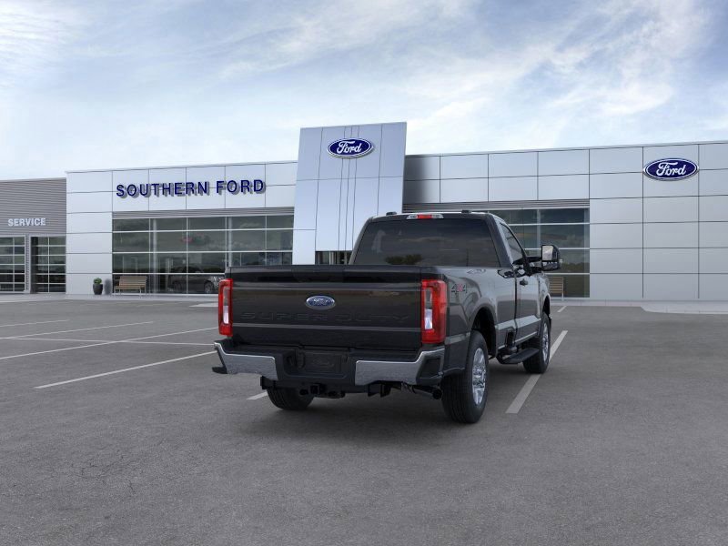 New 2025 Ford F350 XLT image 9