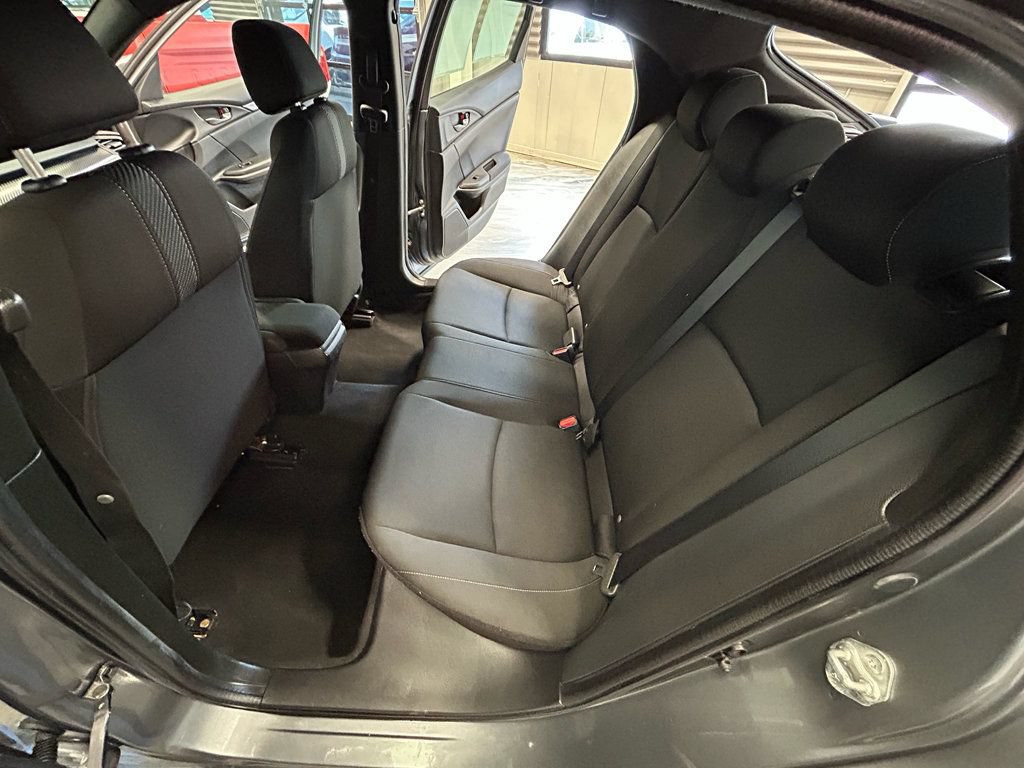 Used 2017 Honda Civic Sport image 44