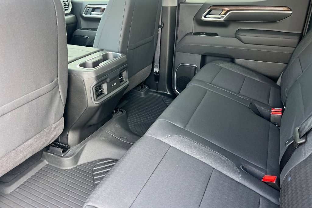 New 2026 Chevrolet Silverado 1500 LT image 9