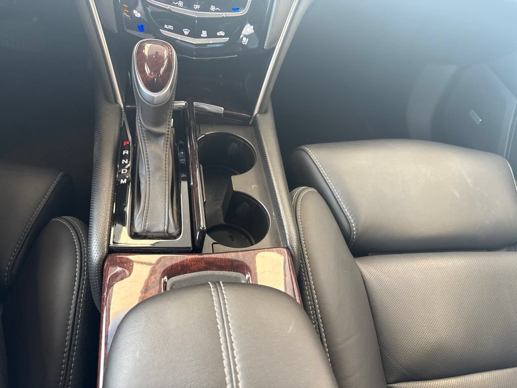 Used 2014 Cadillac XTS Luxury FWD image 22