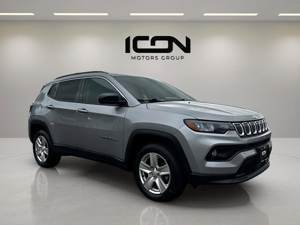 Used 2022 Jeep Compass Latitude image 7