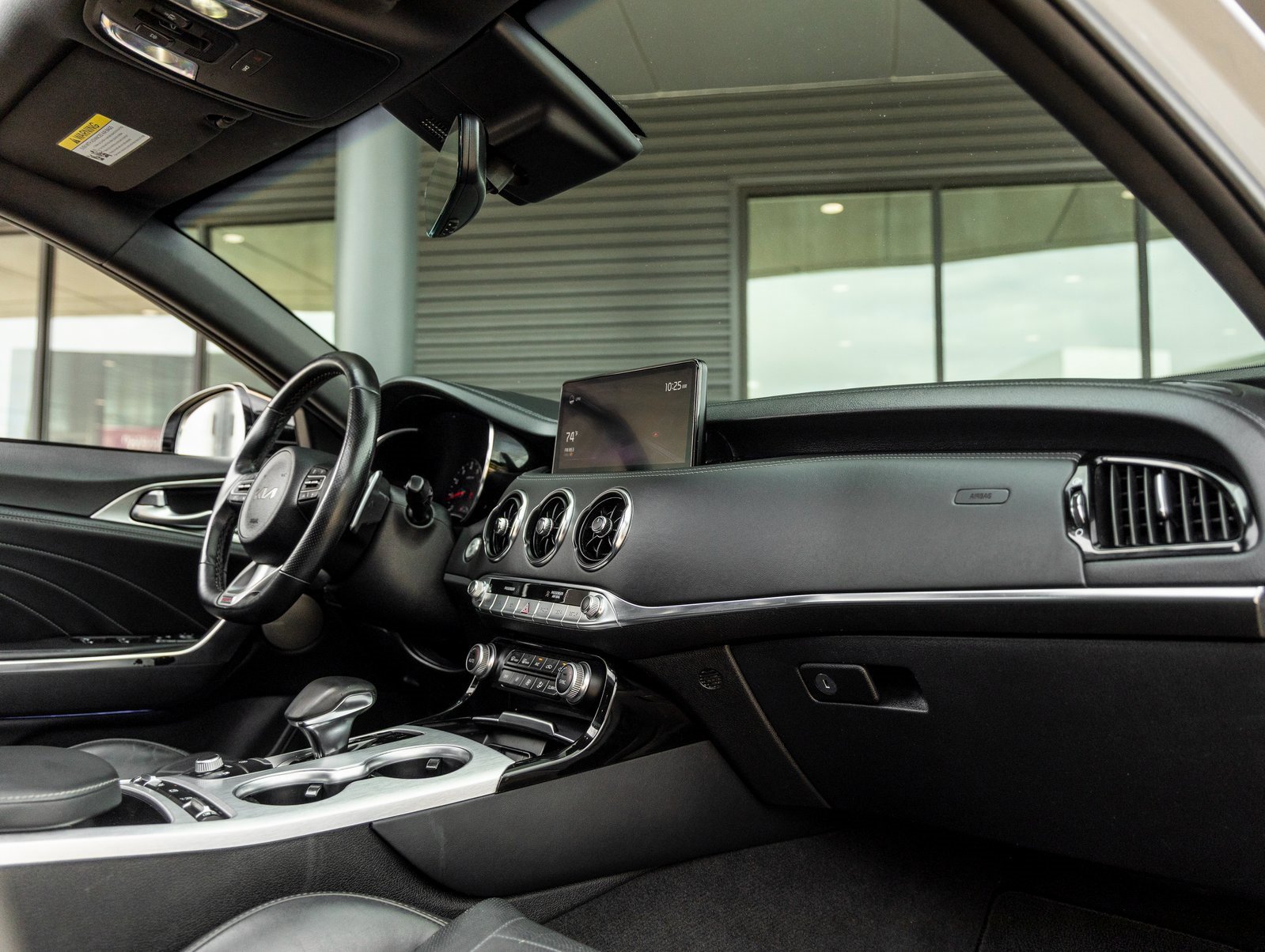 Used 2022 Kia Stinger GT2 image 46