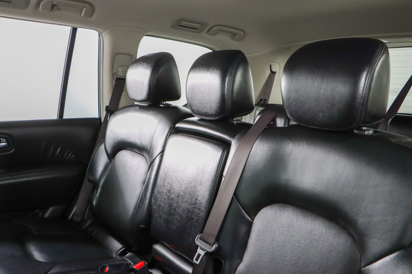 Used 2024 Nissan Armada SL image 26