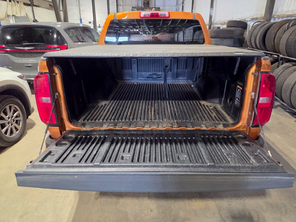 Used 2017 Chevrolet Colorado W/T w/ WT Convenience Package RWD image 8