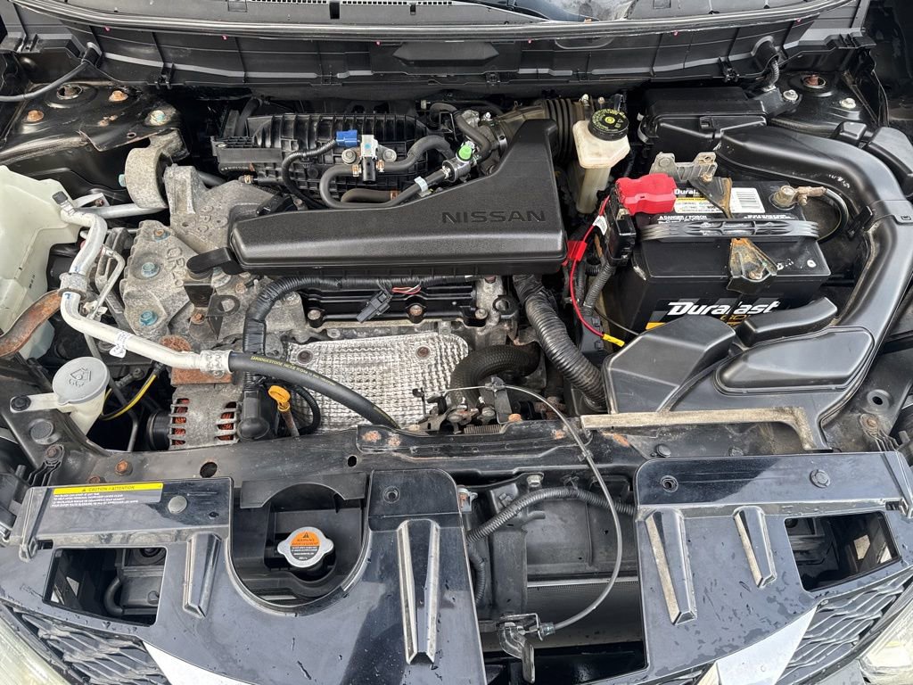 Used 2015 Nissan Rogue SV image 27