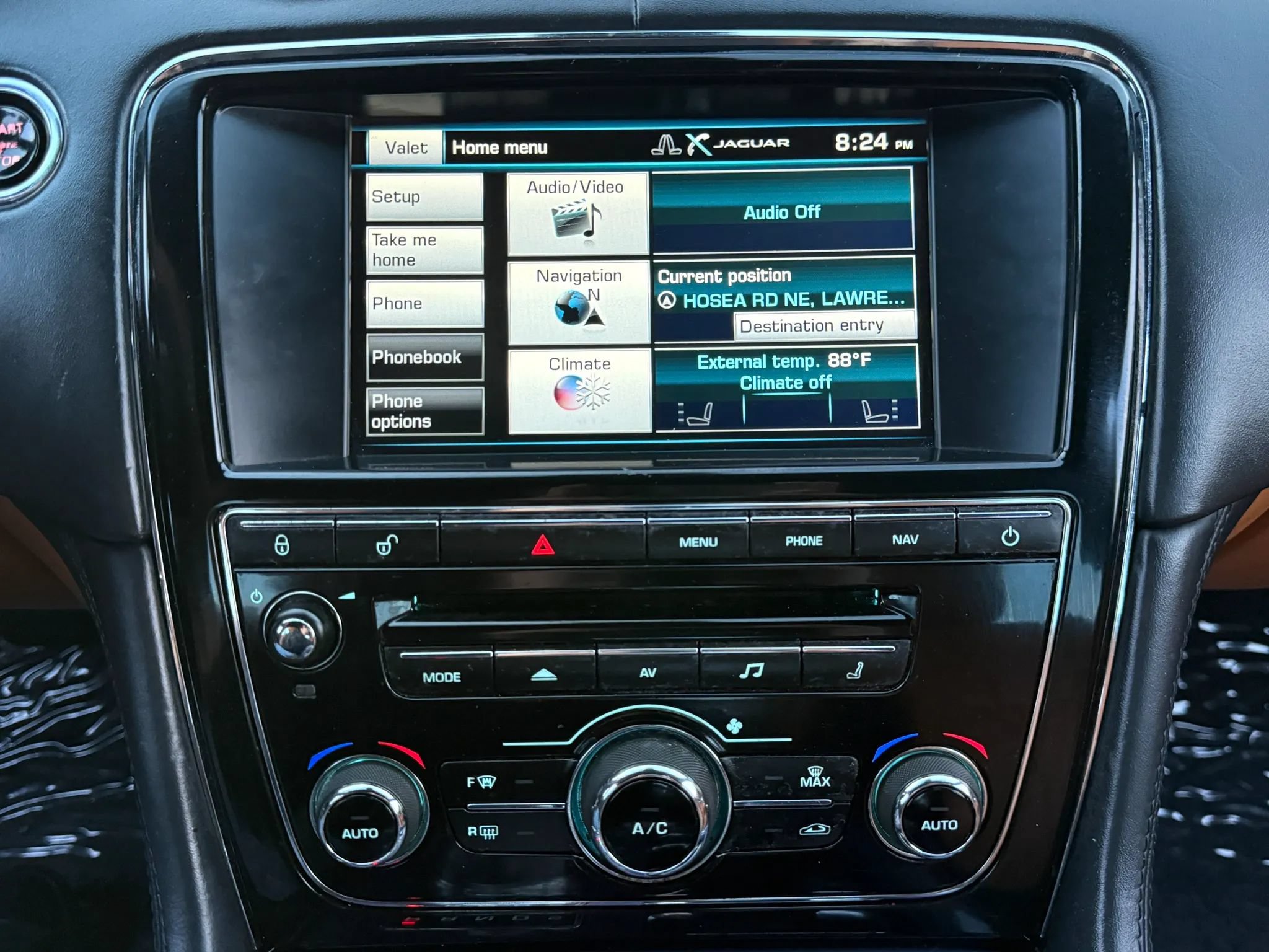 Used 2012 Jaguar XJ L RWD image 27