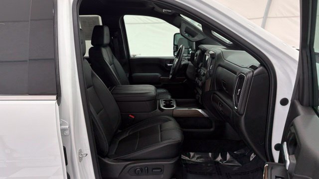Used 2023 Chevrolet Silverado 3500 High Country w/ Z71 Off-Road Package AWD/4WD image 20