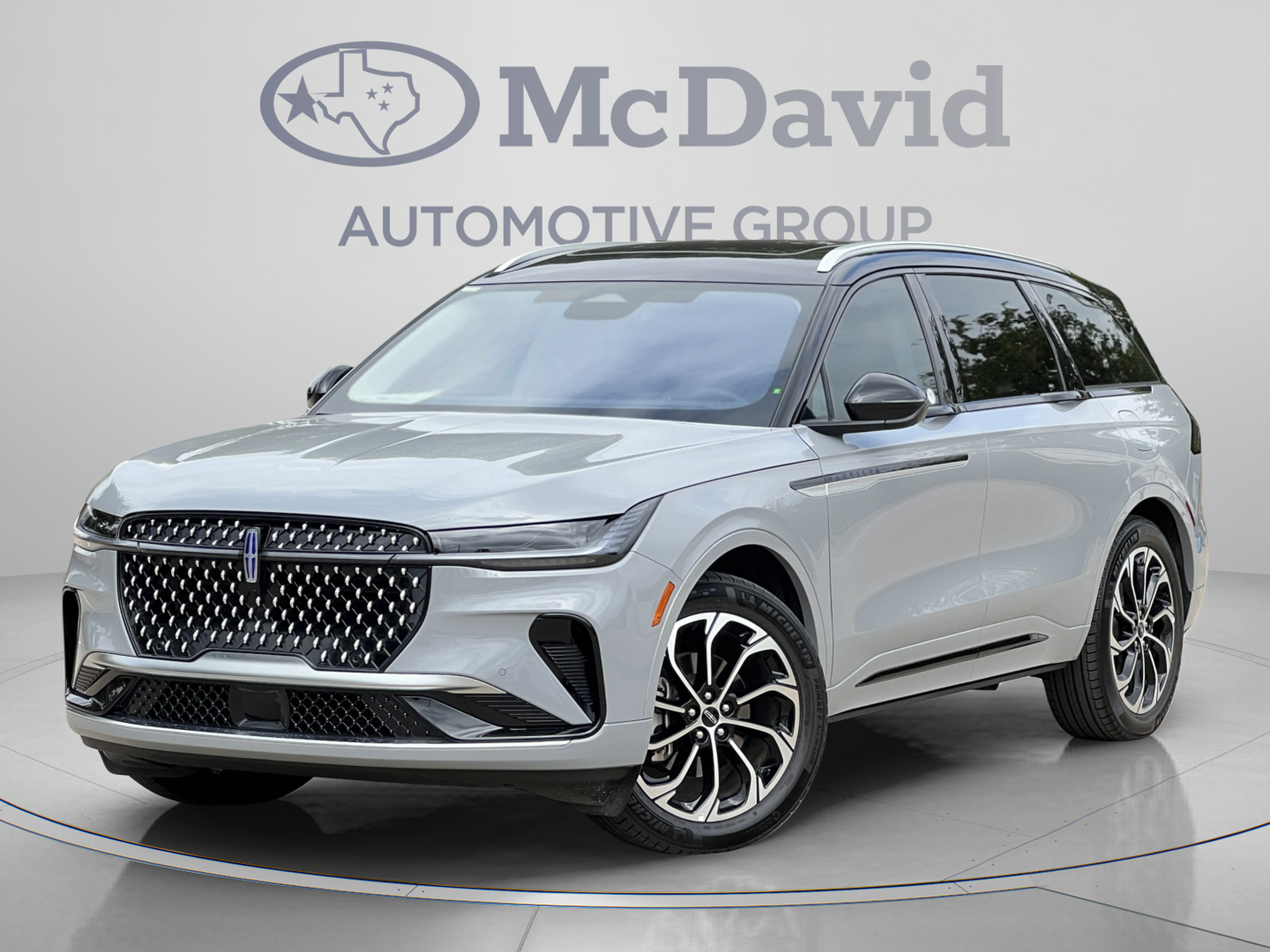 New 2026 Lincoln Nautilus Reserve AWD/4WD image 2