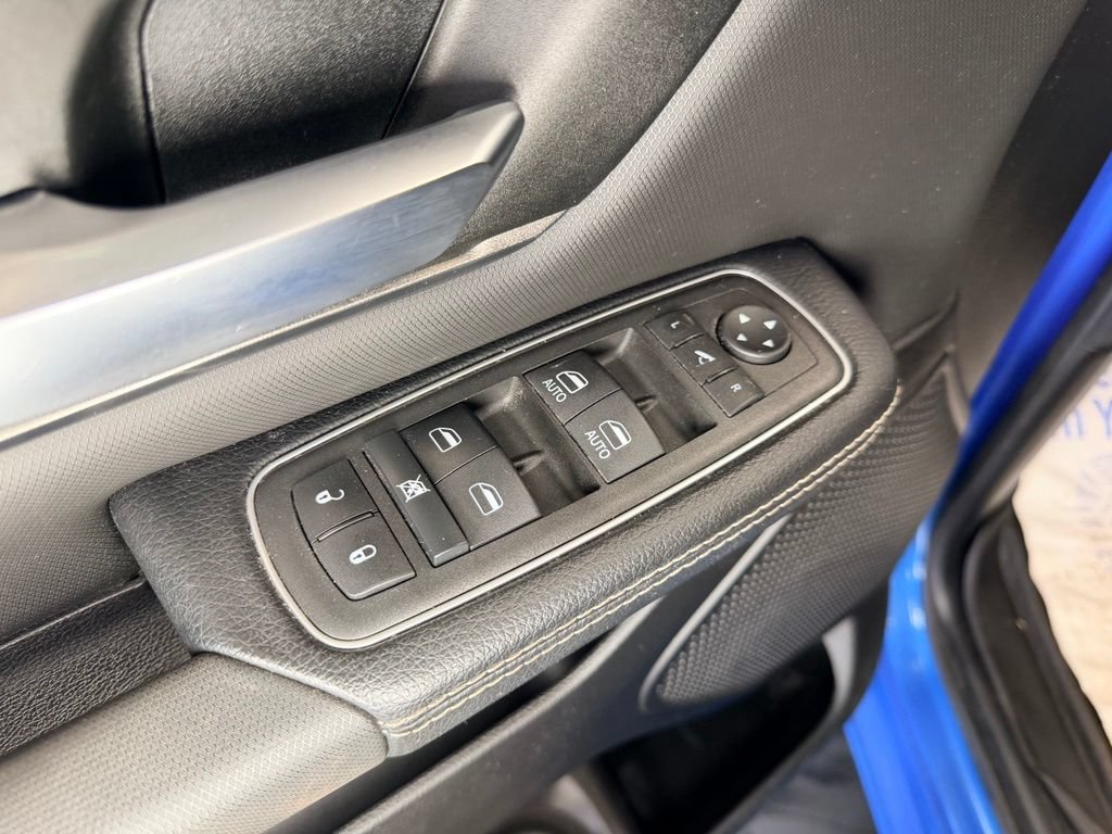 Used 2022 RAM 1500 Sport w/ Rebel Level 2 Equipment Group AWD/4WD image 17