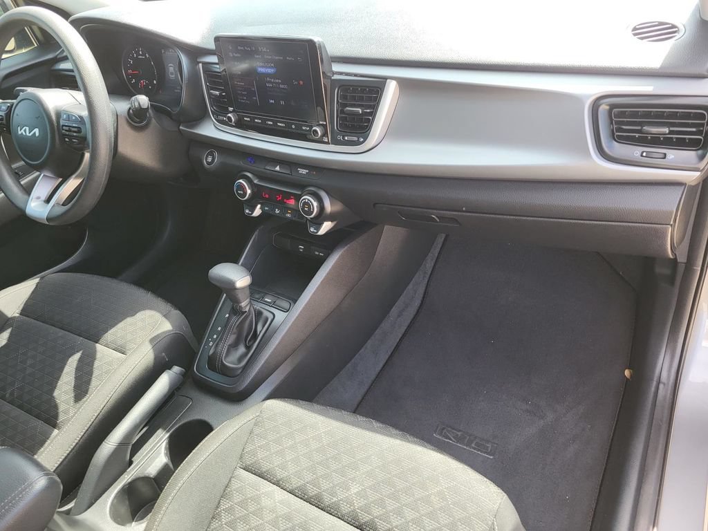 Used 2022 Kia Rio S w/ Technology Package FWD image 6