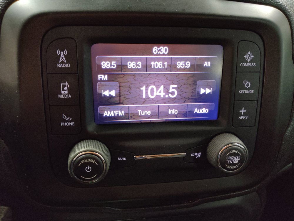 Used 2020 Jeep Renegade Sport FWD image 25