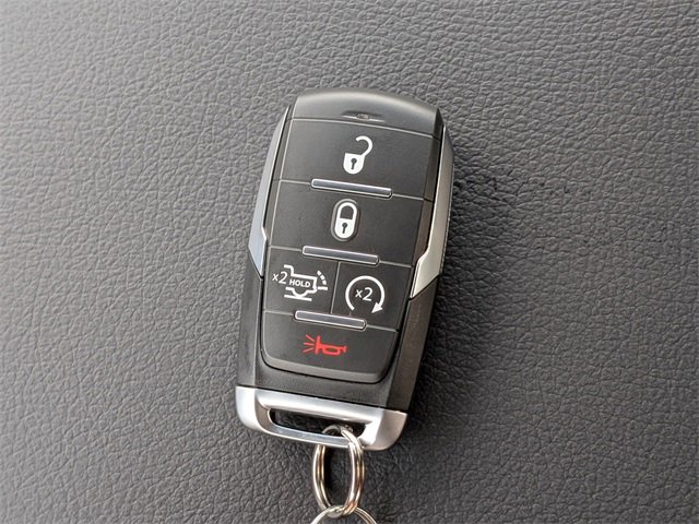 New 2026 RAM 1500 4x4 Crew Cab image 32