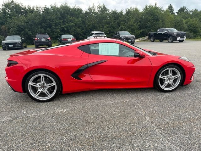 Used 2022 Chevrolet Corvette Stingray Coupe w/ 1LT RWD image 7