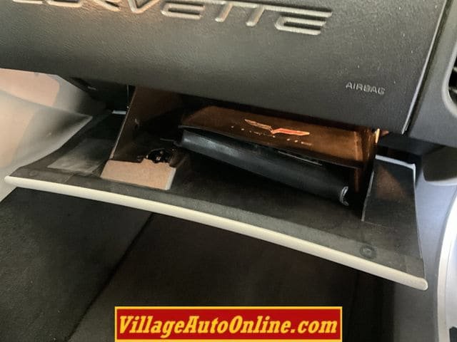 Used 2007 Chevrolet Corvette Coupe w/ Preferred Equipment Group RWD image 29
