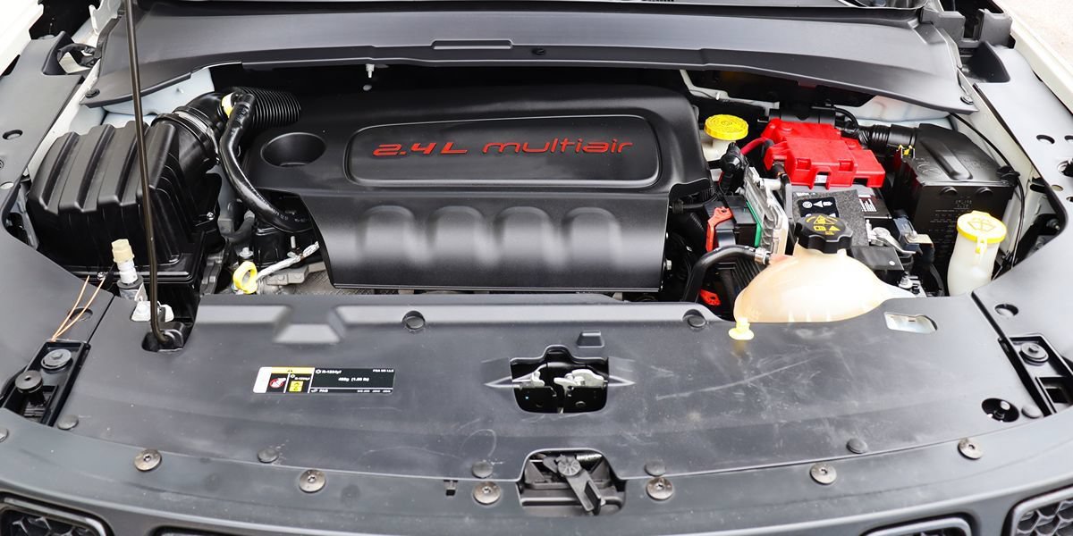 Used 2019 Jeep Compass Latitude FWD image 56