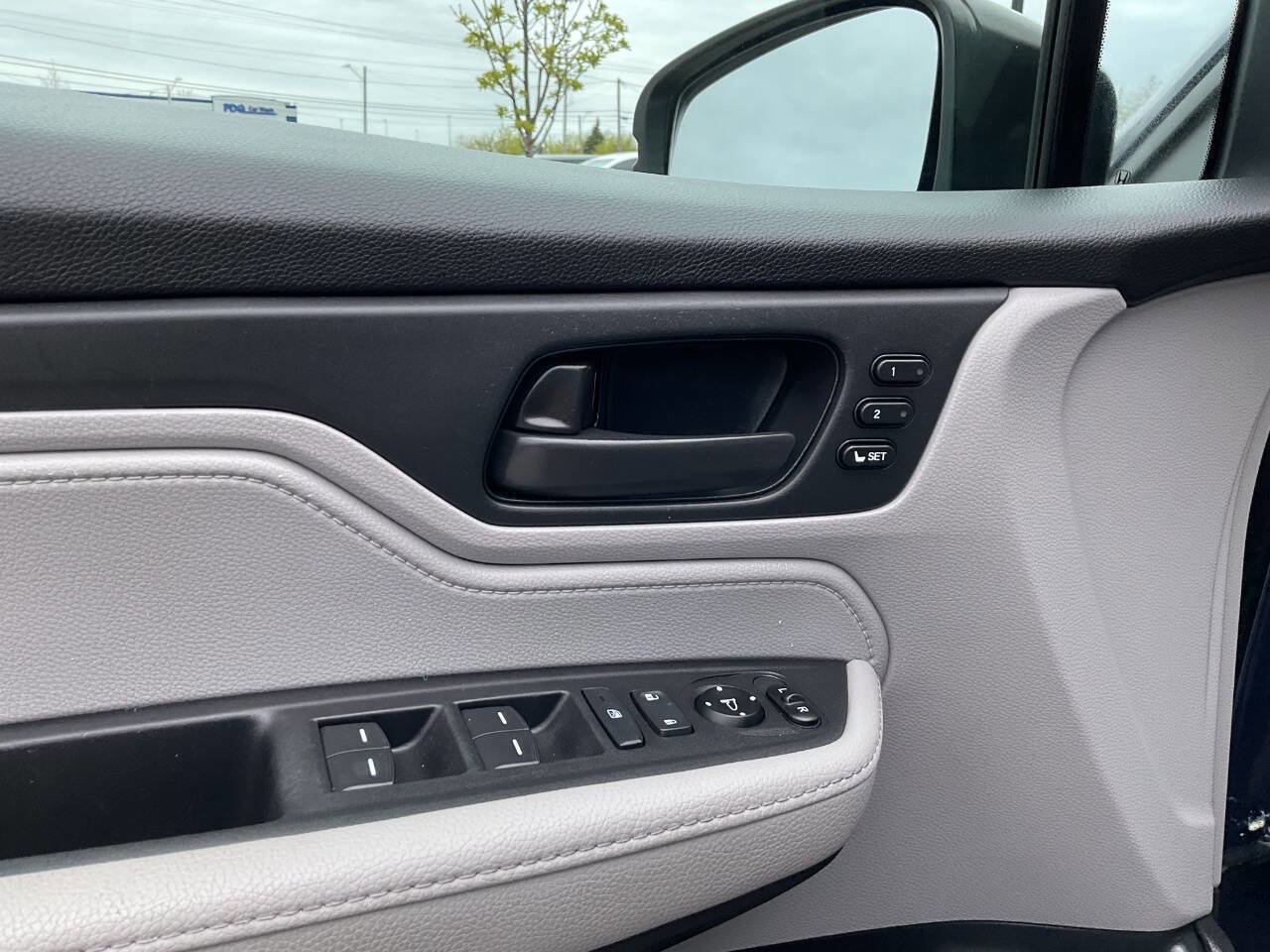Used 2019 Honda Odyssey EX-L image 36