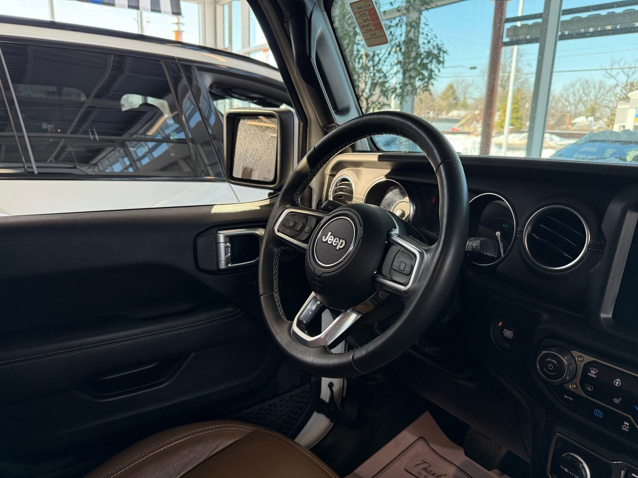 Used 2022 Jeep Wrangler Unlimited Sahara w/ Cold Weather Group image 29