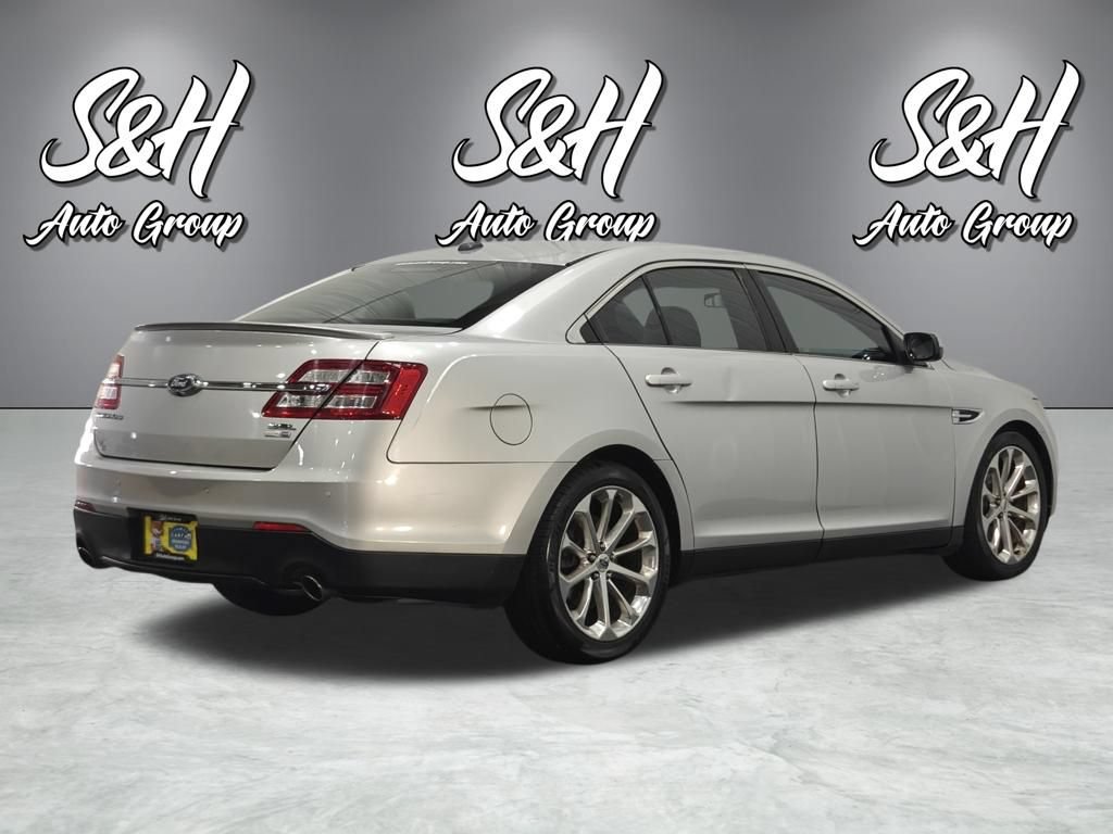 Used 2016 Ford Taurus Limited w/ Equipment Group 301A AWD/4WD image 24