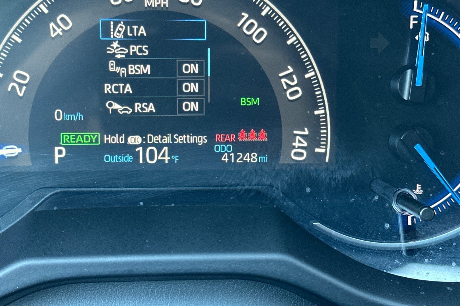 Used 2025 Toyota RAV4 LE AWD/4WD image 24