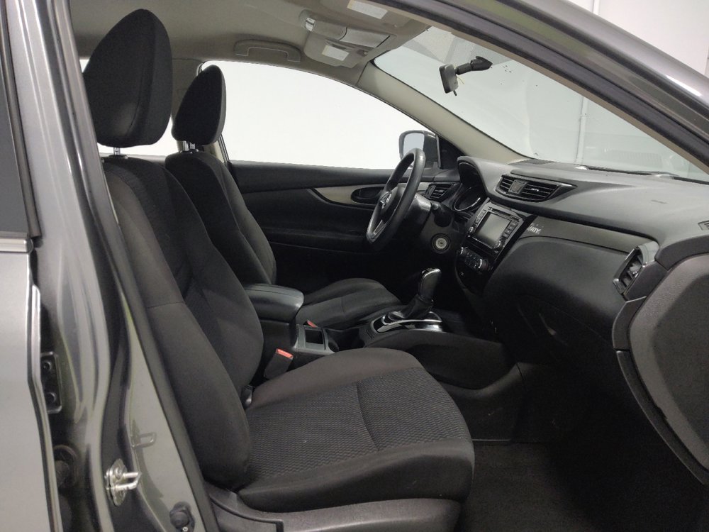 Used 2019 Nissan Rogue Sport S w/ Appearance Package image 21