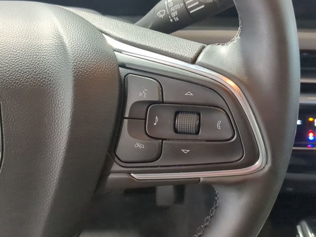 Used 2024 Buick Envista Avenir FWD image 30