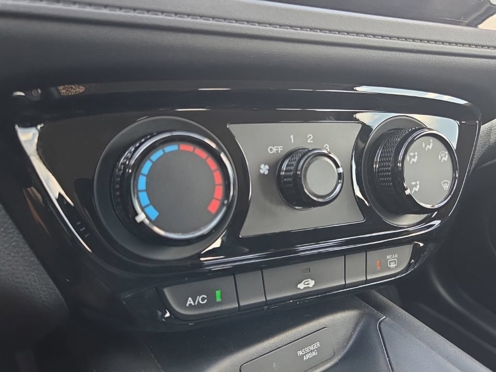 Used 2022 Honda HR-V LX image 22