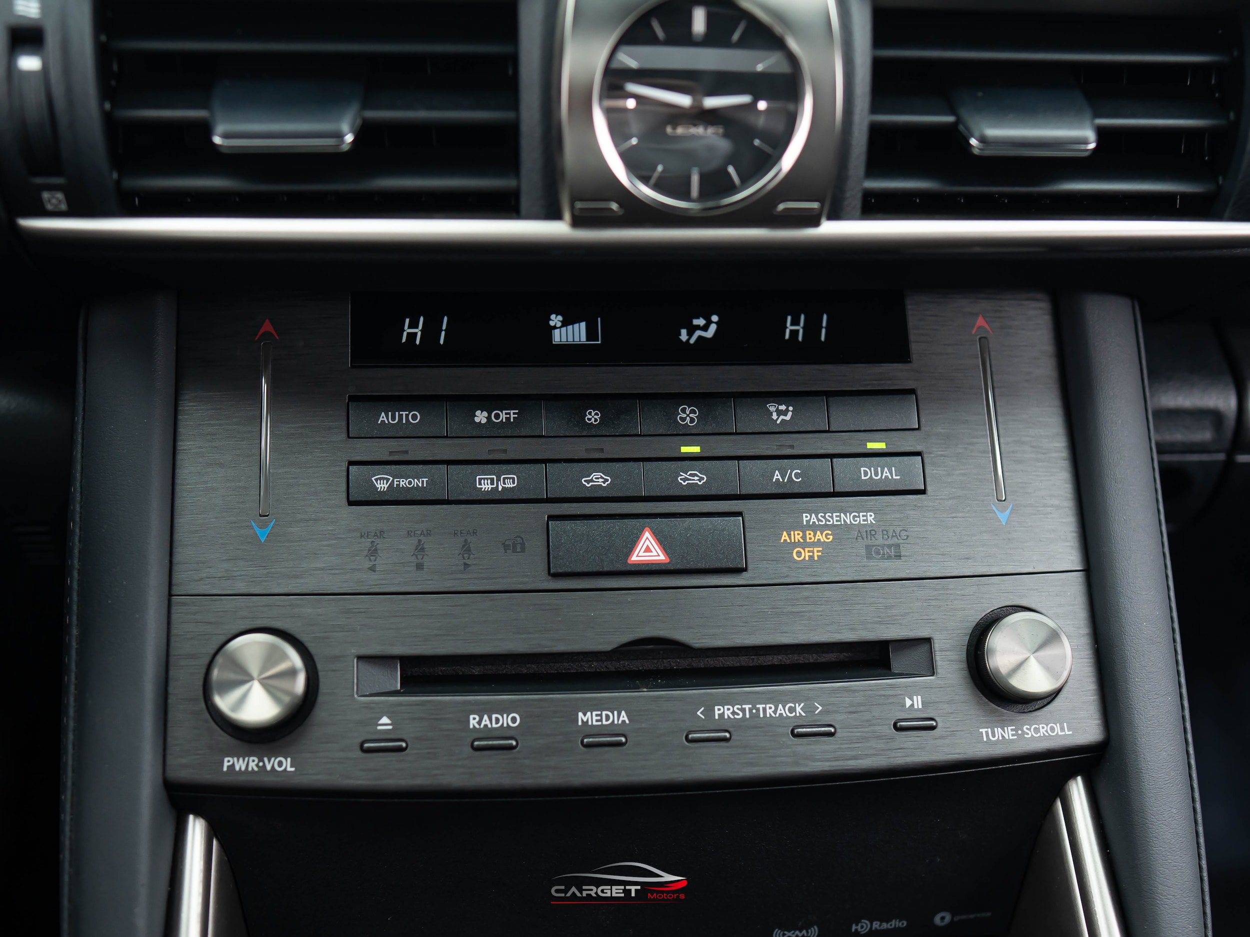 Used 2019 Lexus IS 300 F Sport w/ F Sport Package RWD image 34