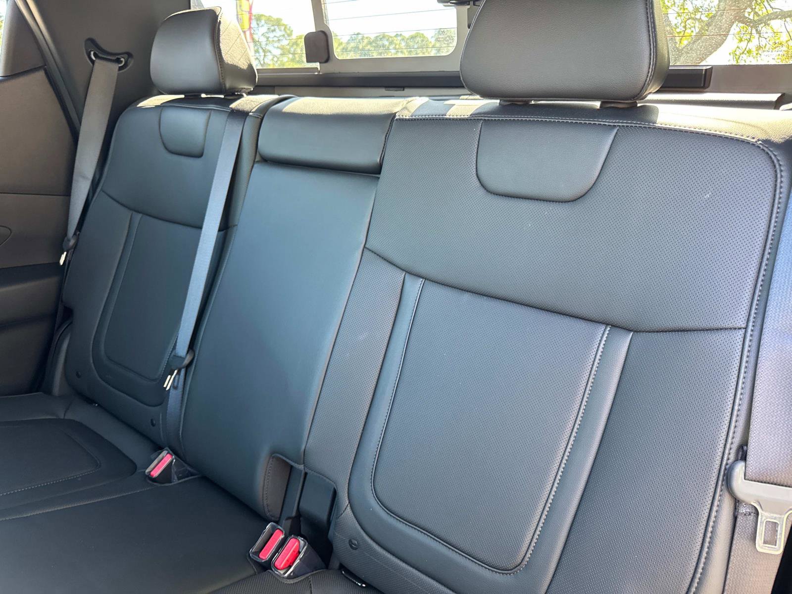 Used 2024 Hyundai Santa Cruz Night image 14