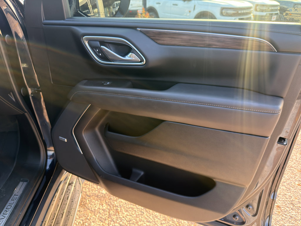 Used 2022 Chevrolet Tahoe LT image 14