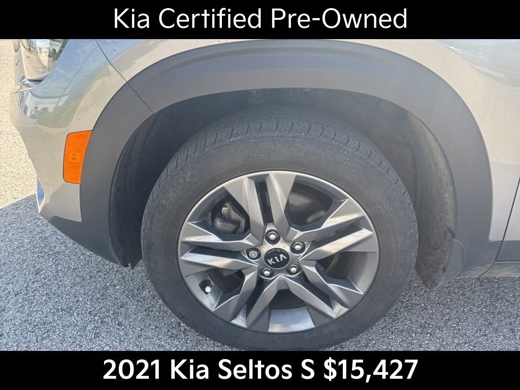 Certified 2021 Kia Seltos S image 10