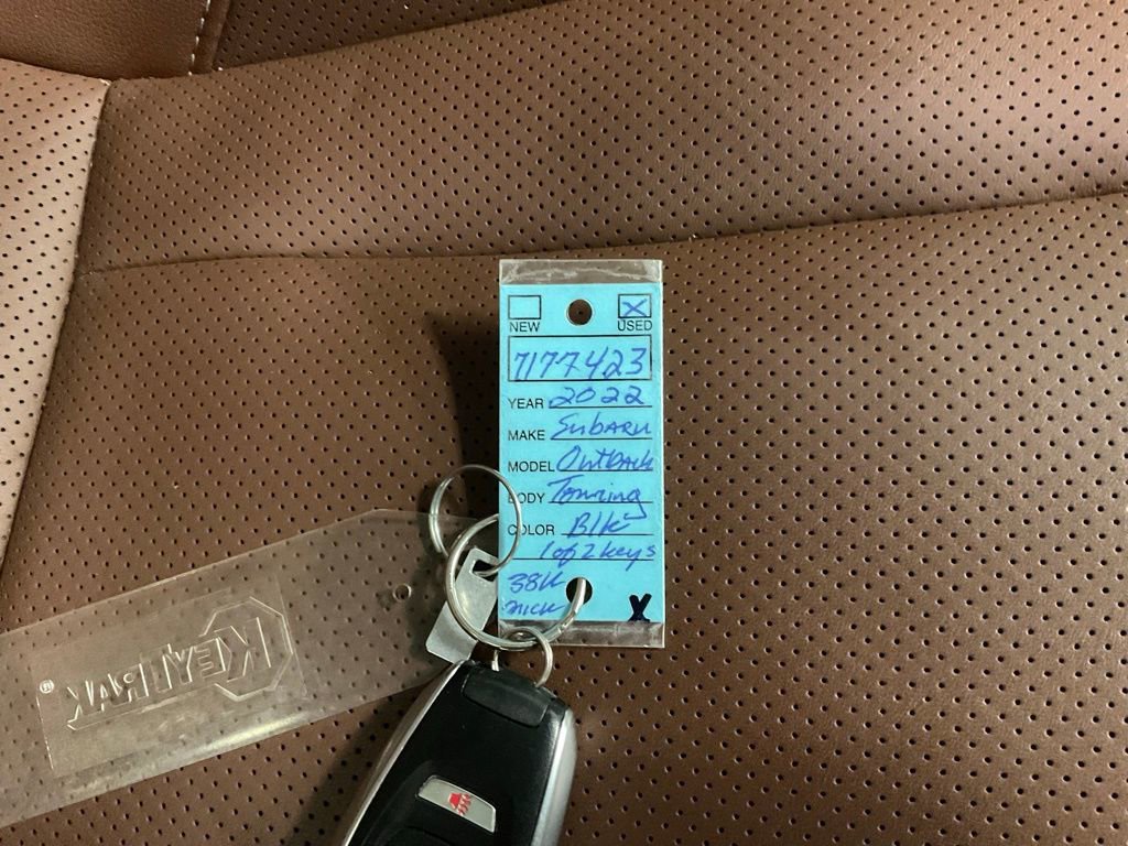 Used 2022 Subaru Outback Touring image 29