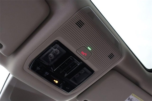 New 2026 Volkswagen Atlas SE image 20