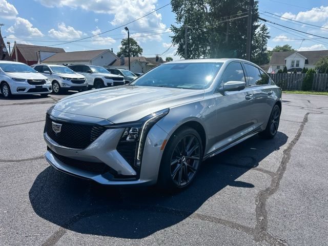 Used 2026 Cadillac CT5 V w/ Technology Package AWD/4WD image 3
