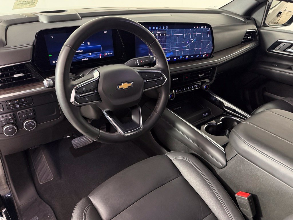 Used 2025 Chevrolet Tahoe LT AWD/4WD image 13