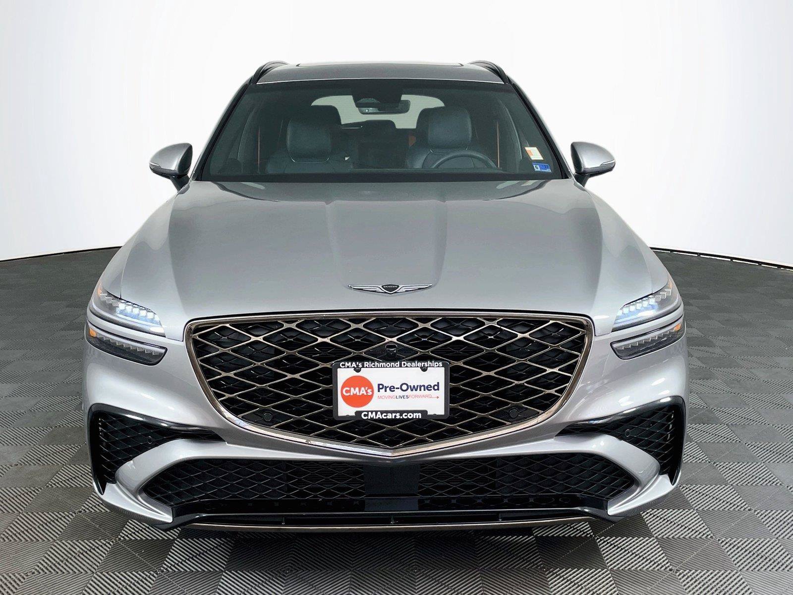 Used 2026 Genesis GV70 3.5T Sport Advanced AWD/4WD image 2
