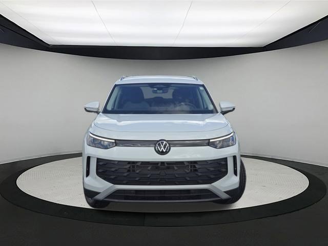 New 2025 Volkswagen Tiguan S AWD/4WD image 2